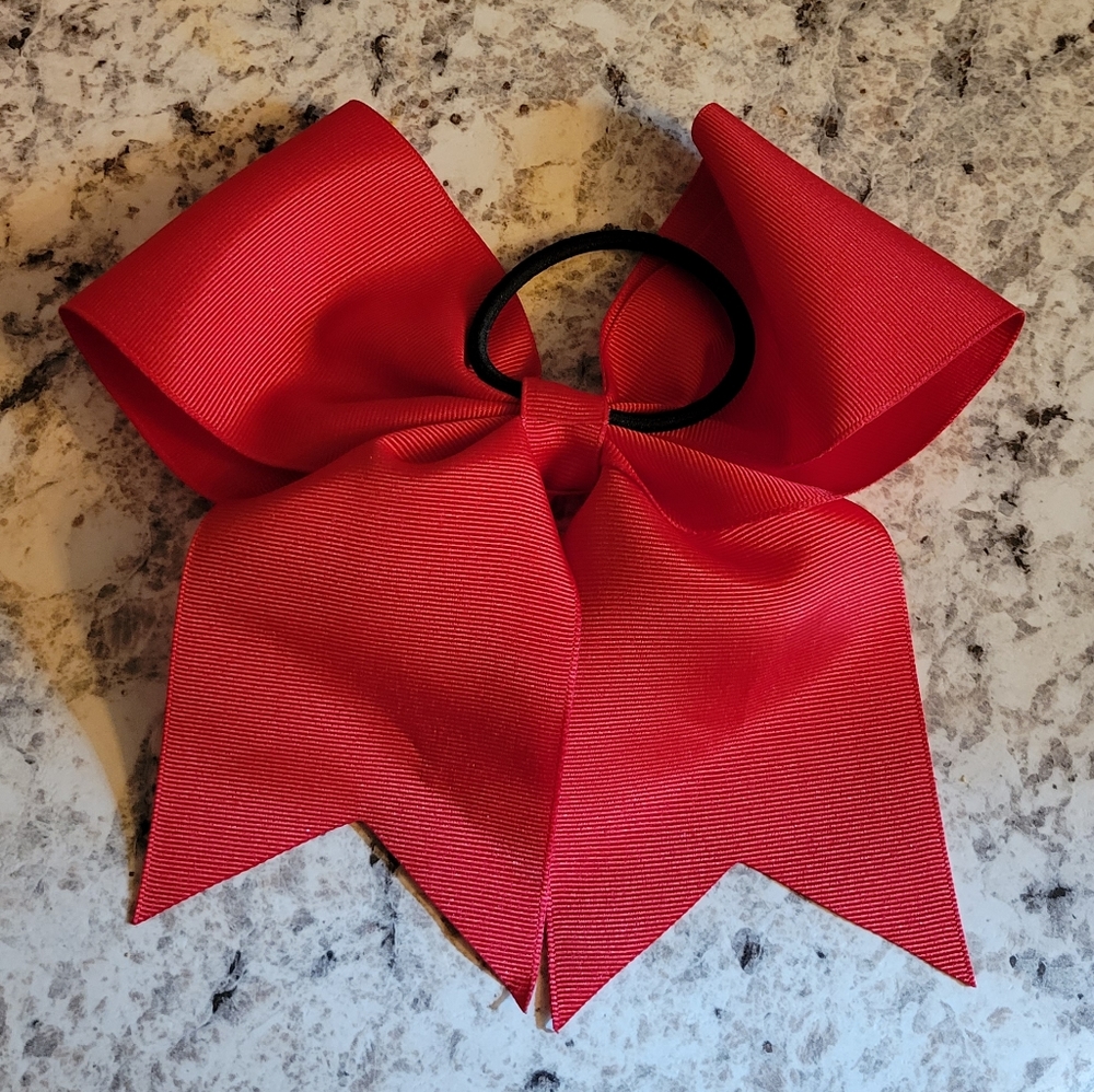 Red Bow - Picture 2 of 4